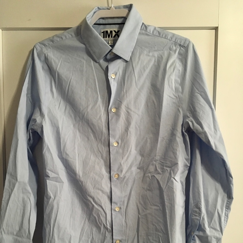 Like new Express 1MX men’s dress shirt.